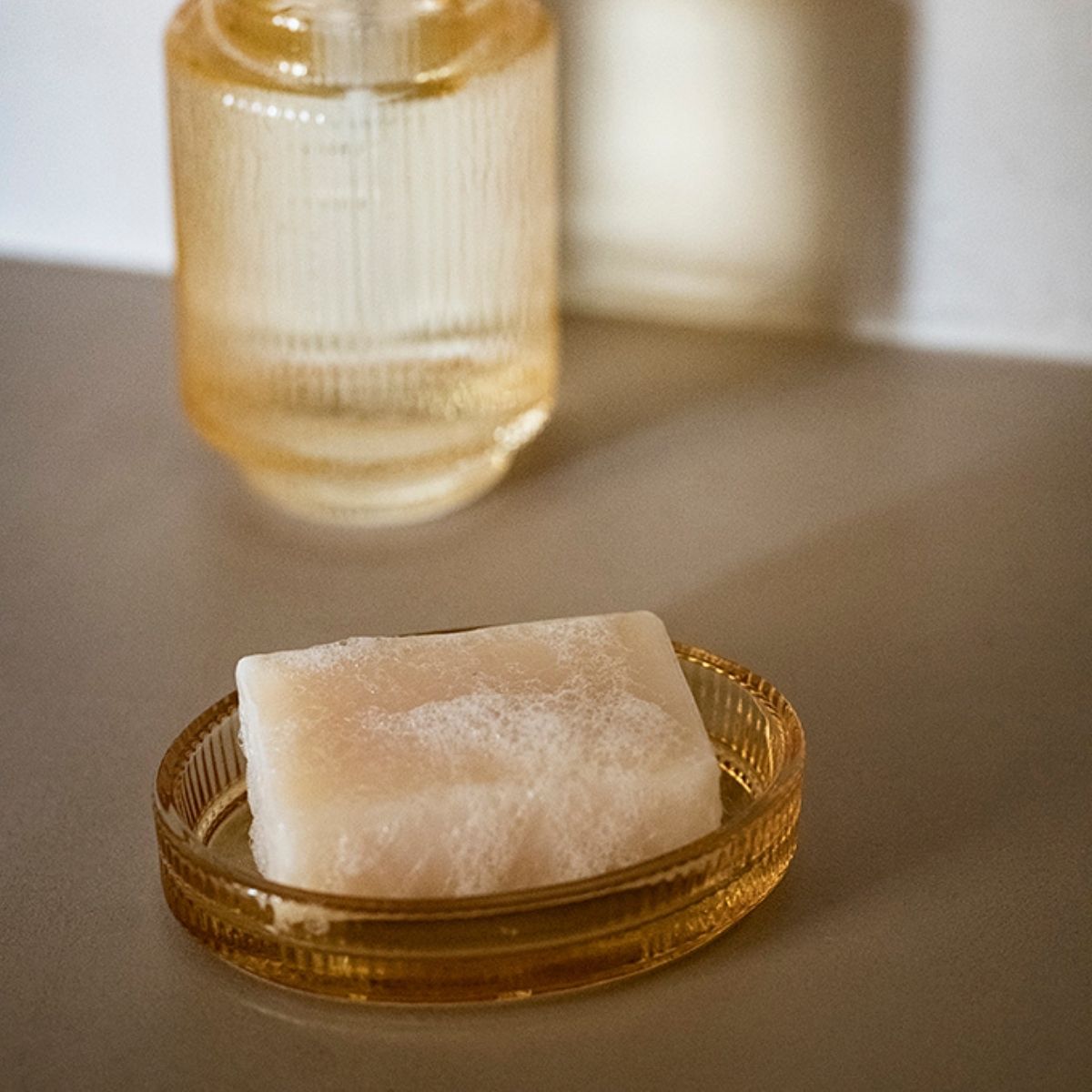Jabonera de baño amarilla de cristal vintage