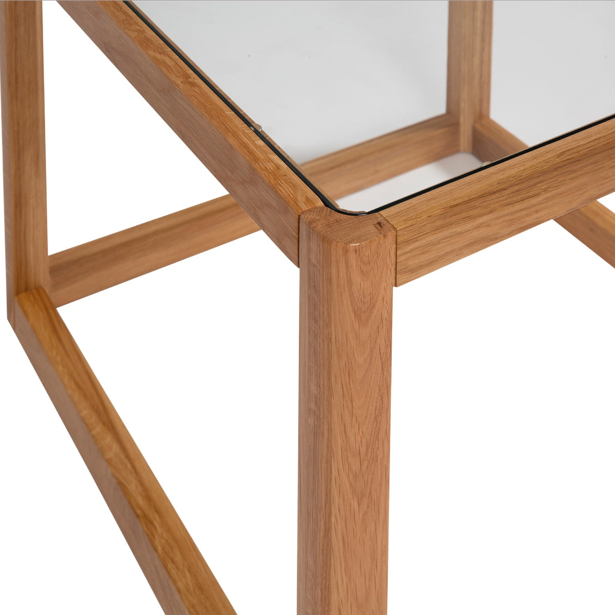 Mesa de centro de cristal y madera