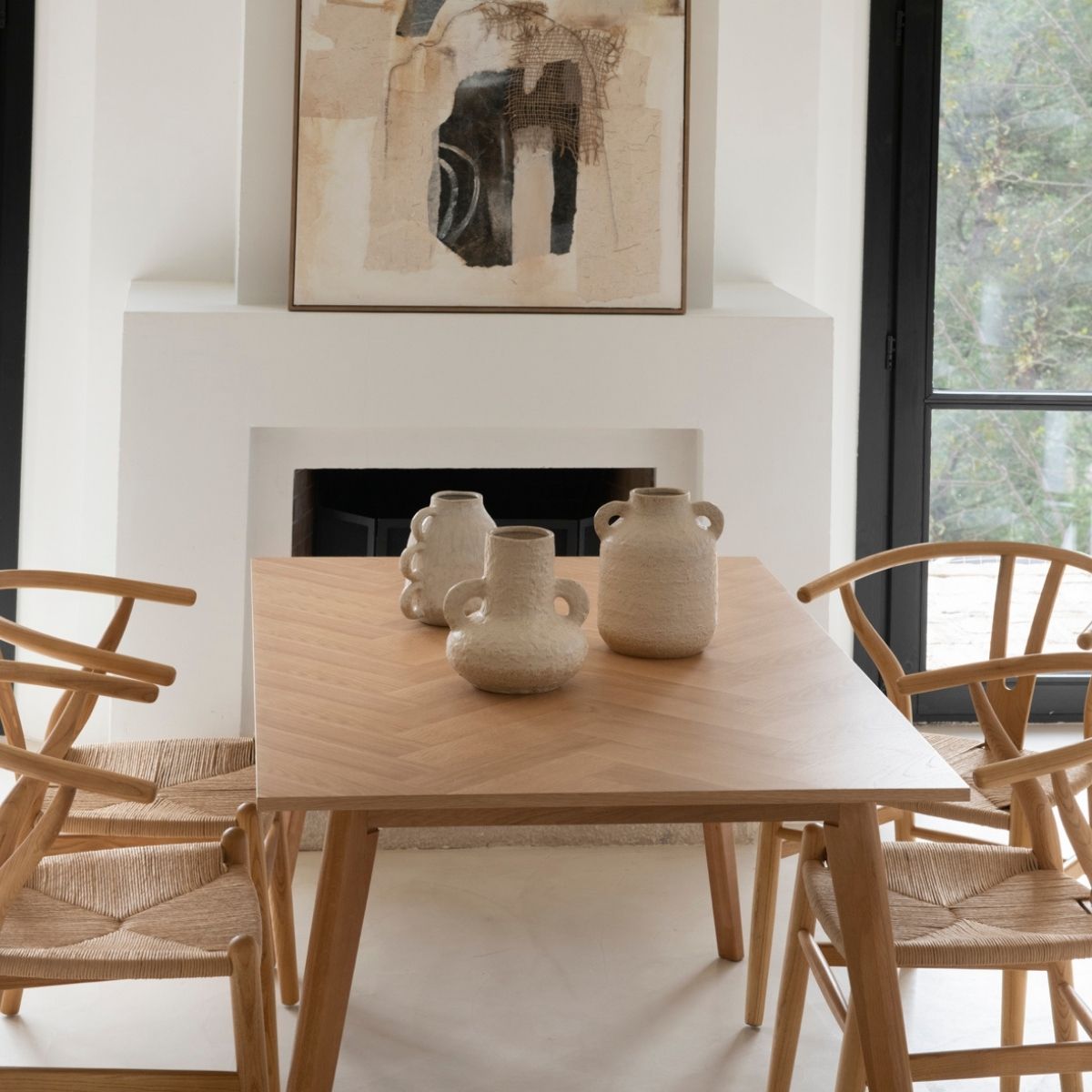 Mesa de comedor nórdica de madera
